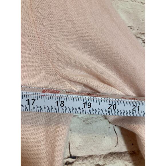 J. Crew Cashmere Sweater Womens Medium Powder Pink Lightweight Pullover SOFT - Picture 8 of 13